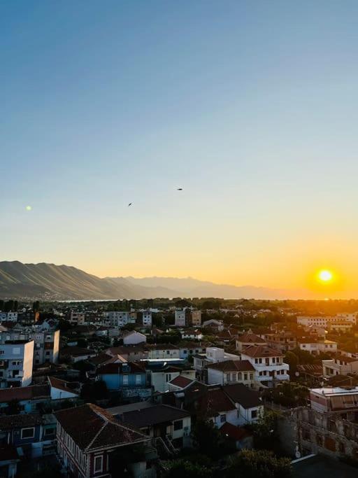 Sleepin Shkoder II Leilighet Eksteriør bilde